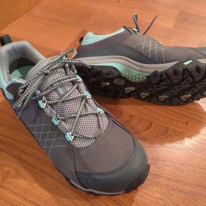 Oboz Sapphire Low B-Dry Waterproof Hiking Shoe Womens Size 11 Charcoal/Beach